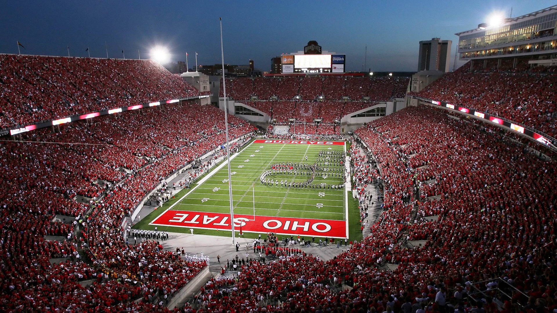 足球基层裁判体系建设滞后,足球裁判执裁总结